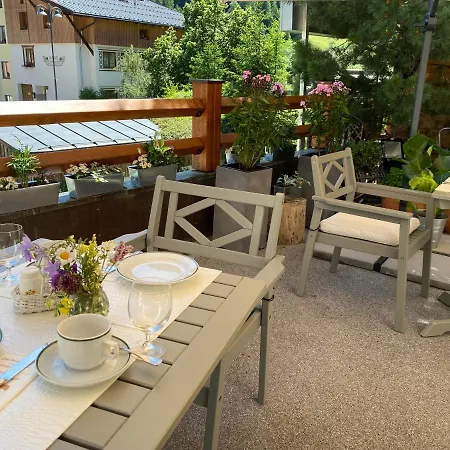 Ehrenreich Otel 3*
