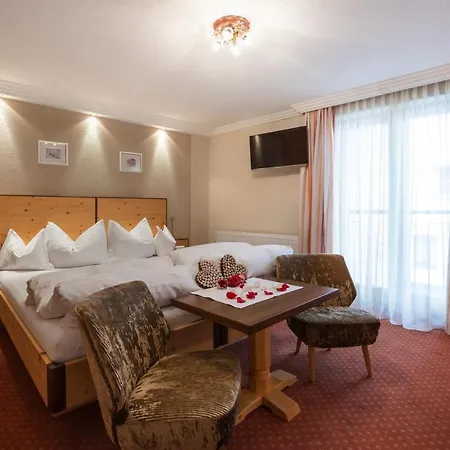 Ehrenreich Otel 3*